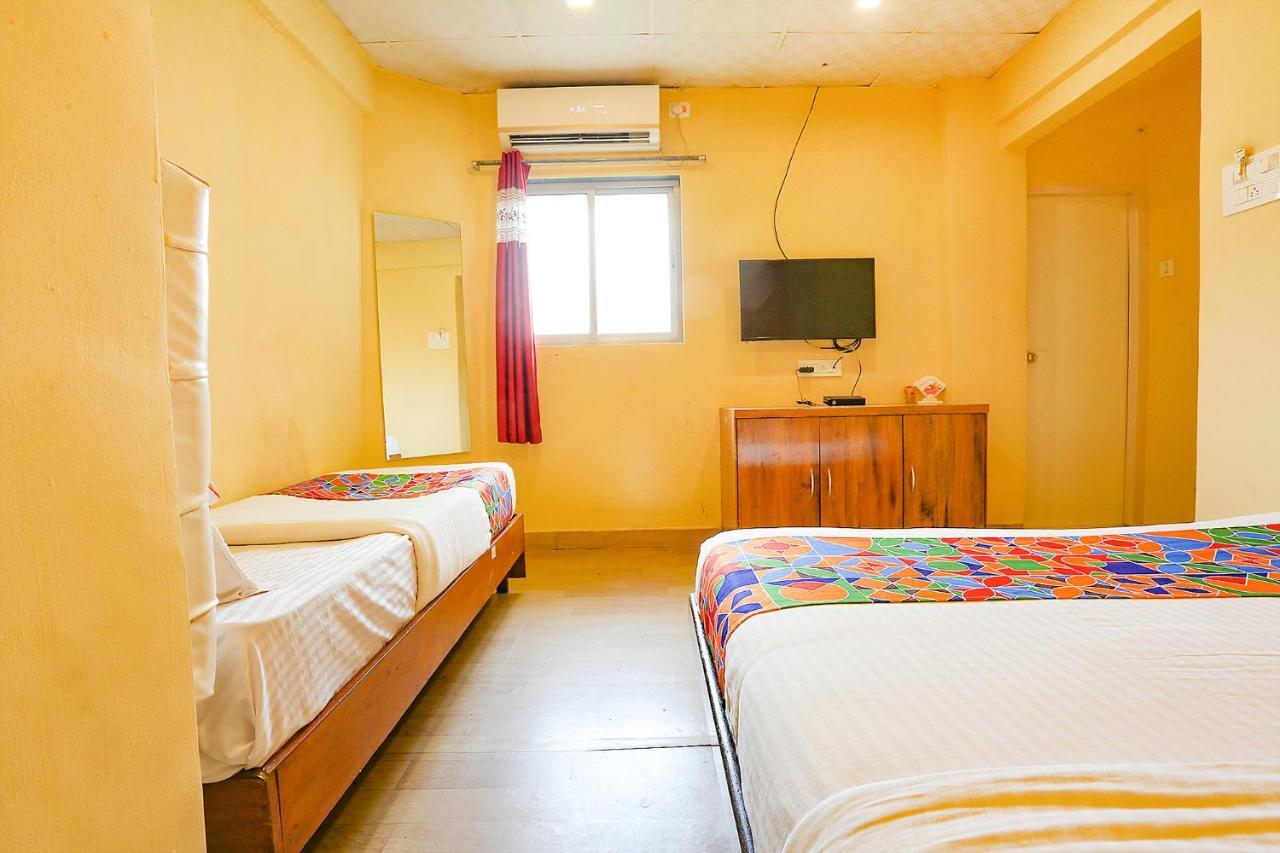 Fabexpress Dream Inn Mumbai Exterior photo