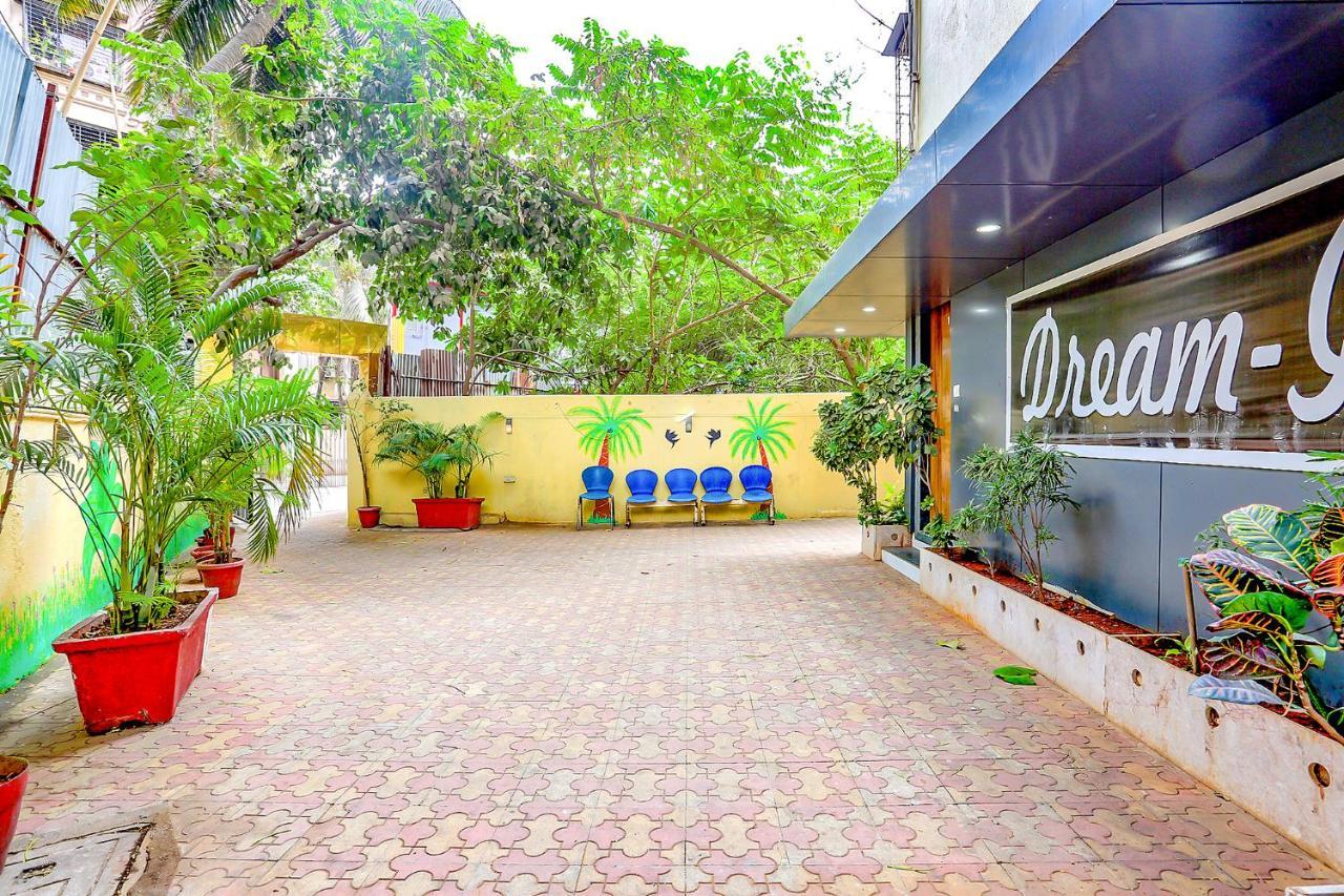 Fabexpress Dream Inn Mumbai Exterior photo