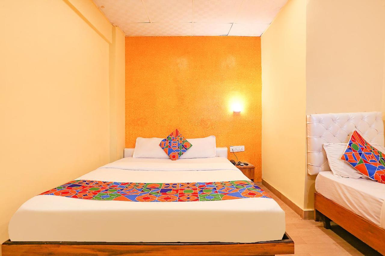 Fabexpress Dream Inn Mumbai Exterior photo