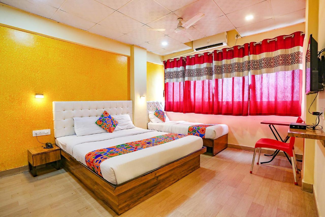 Fabexpress Dream Inn Mumbai Exterior photo
